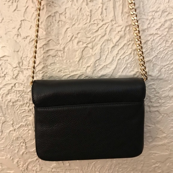 Michael Kors New Without Tags Leather Crossbody Bag. Includes Dustbag. - Picture 3 of 15